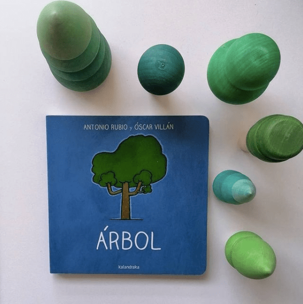 Canciones y libros en uno. El éxito de 'De la cuna a la luna'